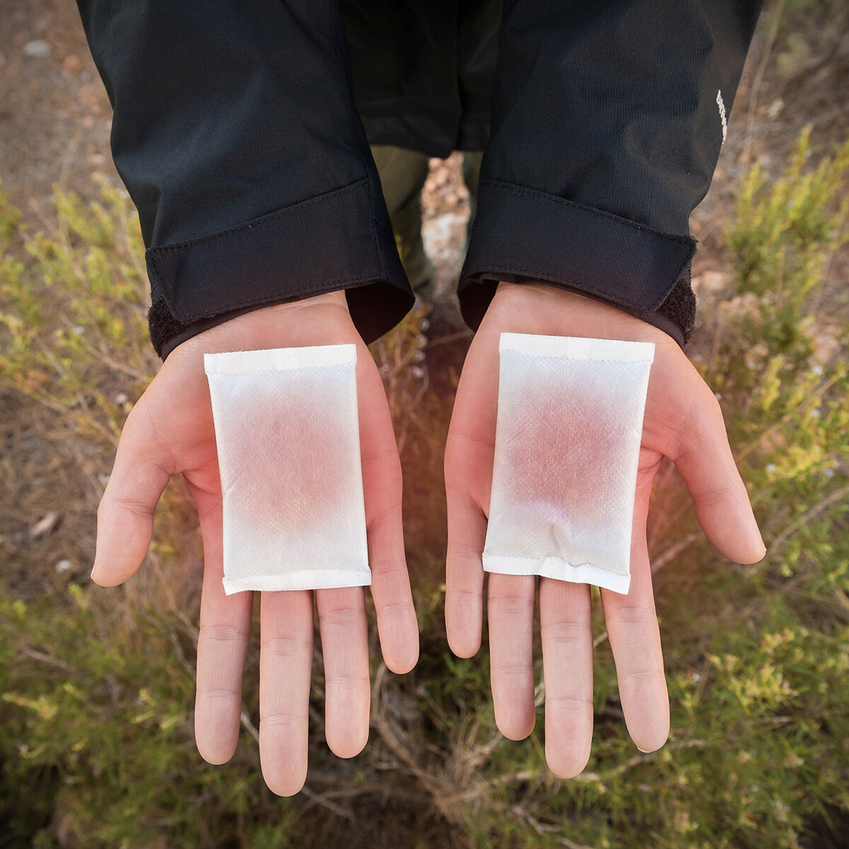 kaetesoojenduslapid-heatic-hand-innovagoods-10-uehikut_118529-8 kätesoojendaja