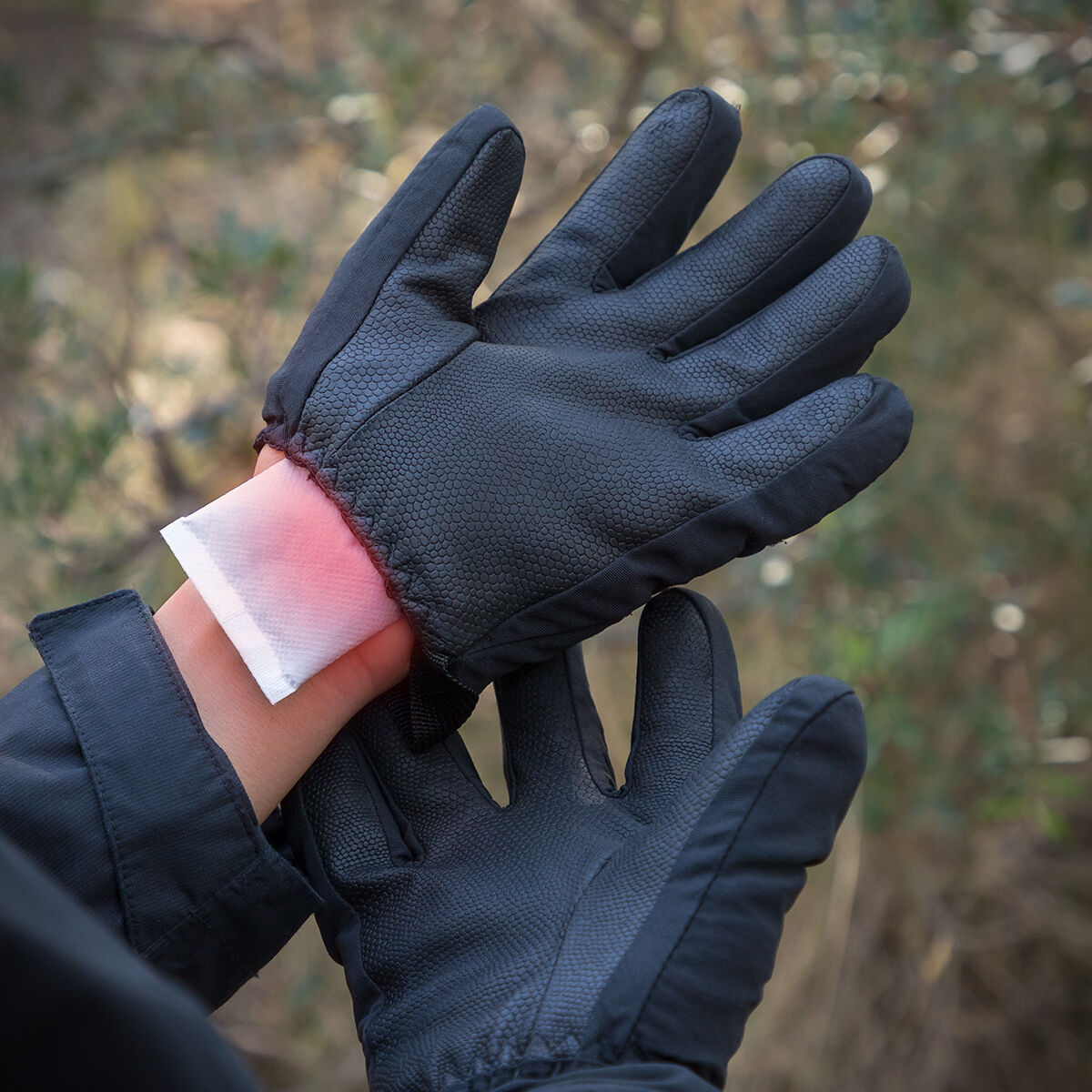 kaetesoojenduslapid-heatic-hand-innovagoods-10-uehikut_118529-9 kätesoojendaja