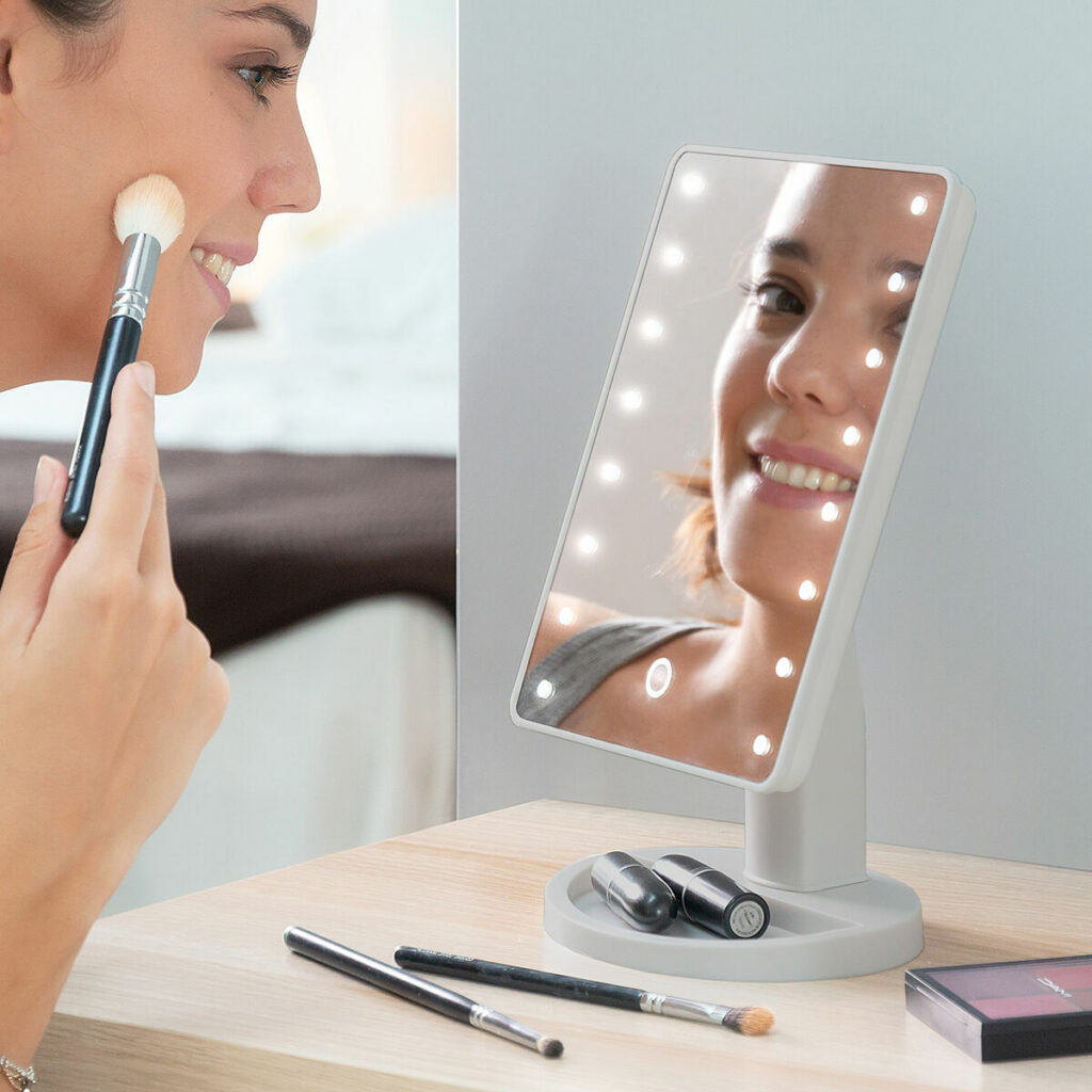 led lauapeegel valgustusega