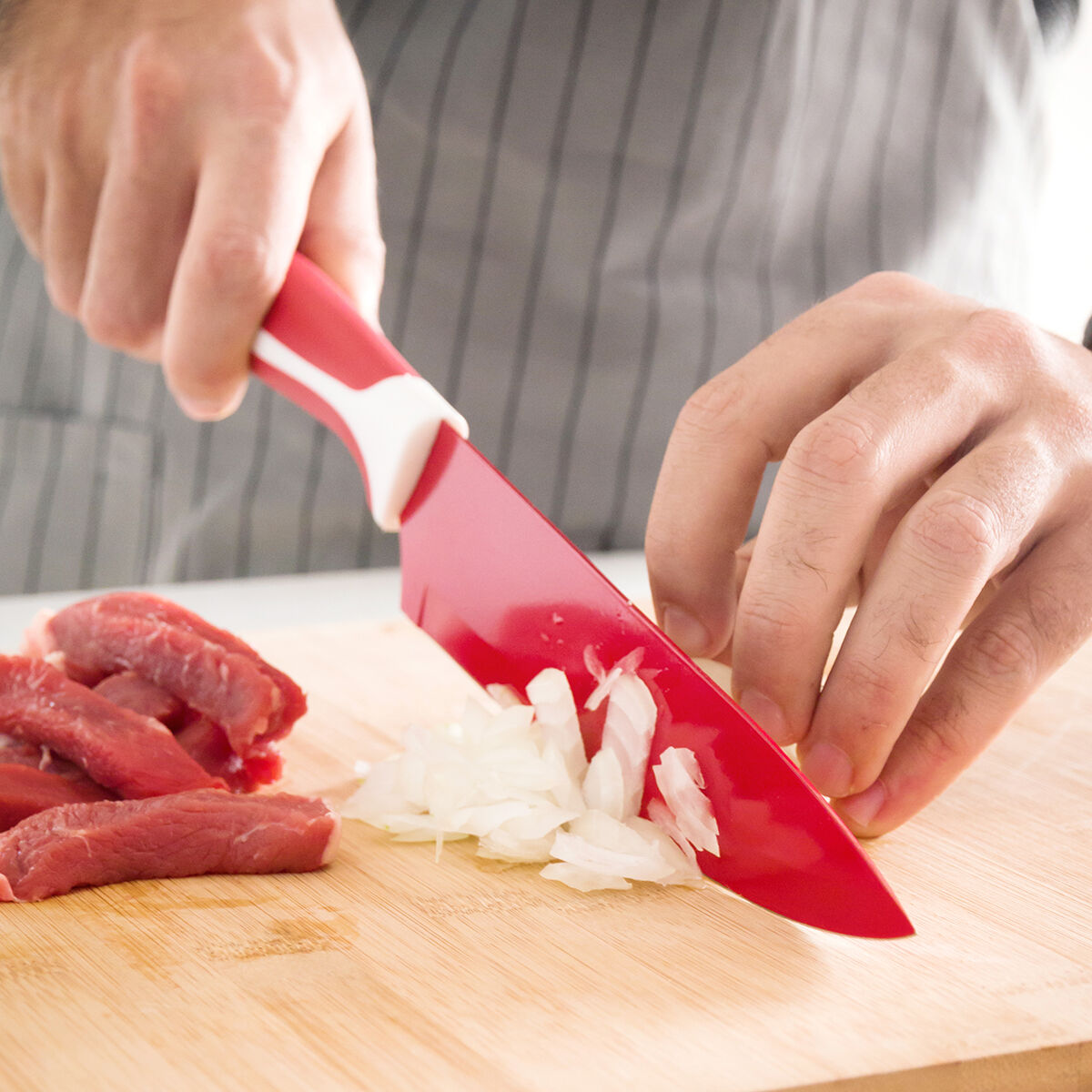 set-of-ceramic-coated-knives-with-peeler-knoolvs-innovagoods-6-pieces_39387-3 keraamiliste nugade komplekt
